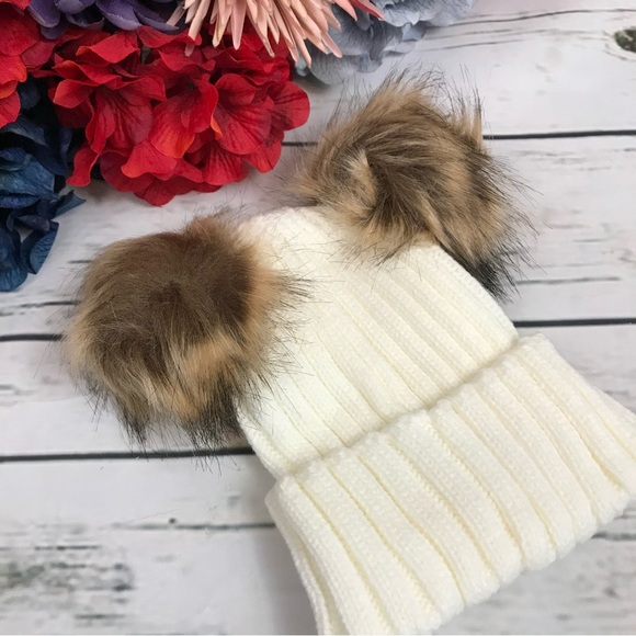 Baby/Toddler White Knit Beanie and Scarf Set with Pom Poms - Picture 9 of 16